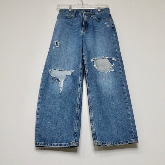 Like New Uniqlo Jeans - Picture 3 of 7